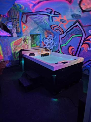 Love- Room à Corny-Sur-Moselle