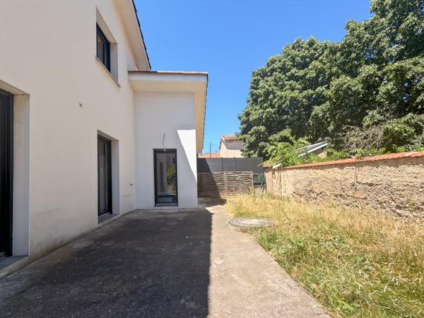 Trévoux - Maison familiale récente 4 chambres dont suite de plain pied