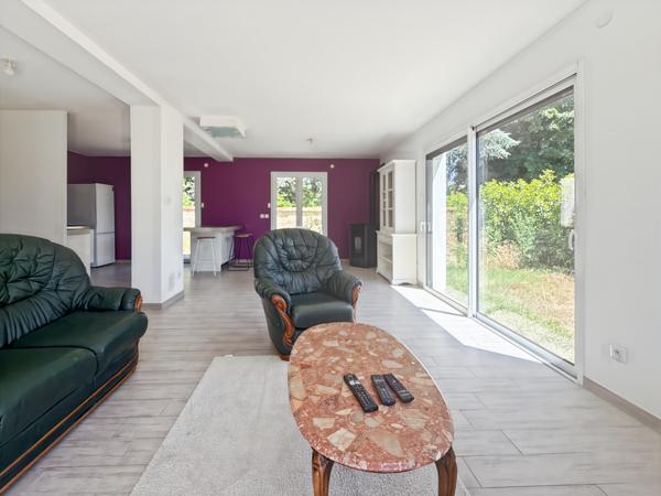 Trévoux - Maison familiale récente 4 chambres dont suite de plain pied