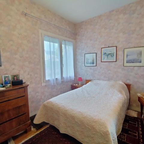 Maison bourgeoise de 178 m² garage et jardin, 4 chambres, Basse Indre