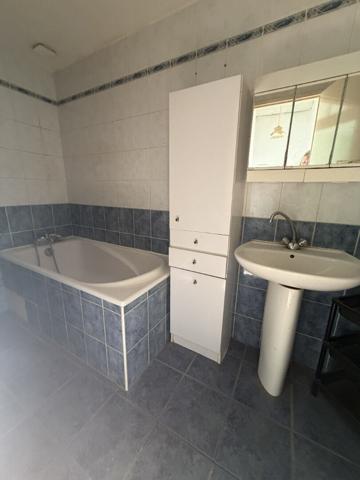 Maison 4 pièces à louer à Feugarolles - 88,67 m² avec jardin et garage