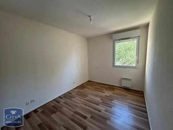 Maison à louer 4 pièces 77.96m² Pamiers (09100)