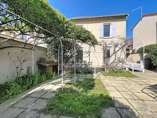 Valence, Grand Charran, maison de118 m2 avec garage sur un terrain de 407m²