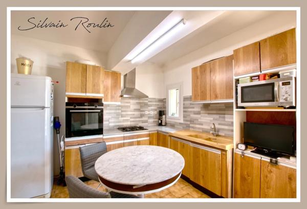 Maison à vendre 8 pièces PIERRELATTE centre-ville (26)