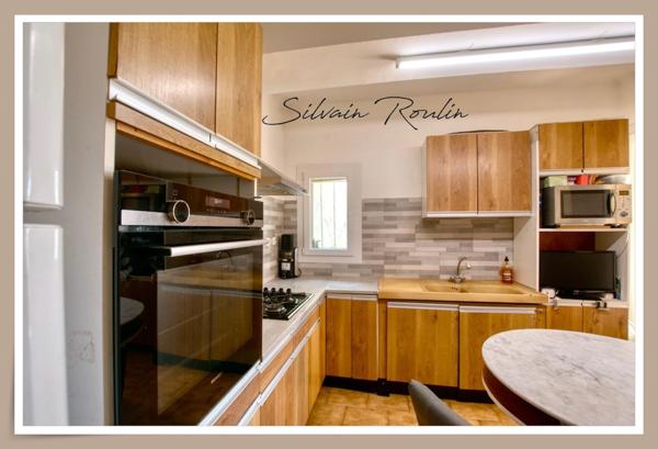 Maison à vendre 8 pièces PIERRELATTE centre-ville (26)