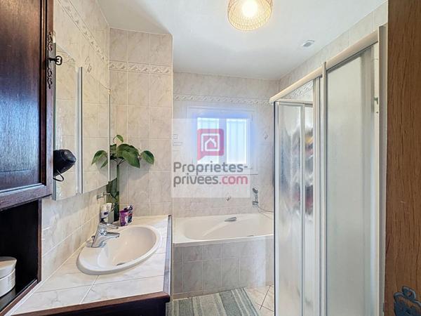 Maison 3 chambres sur sous-sol total