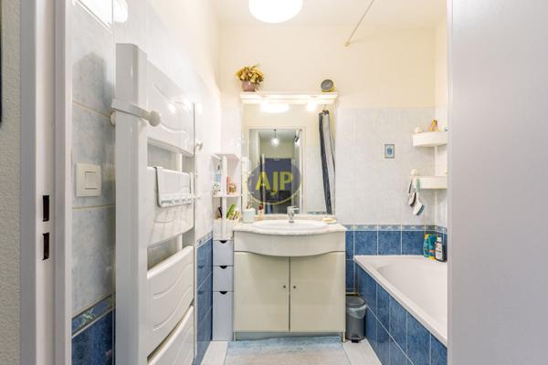 Vente appartement Merignac : 277 000 € - AJP Immobilier Mérignac