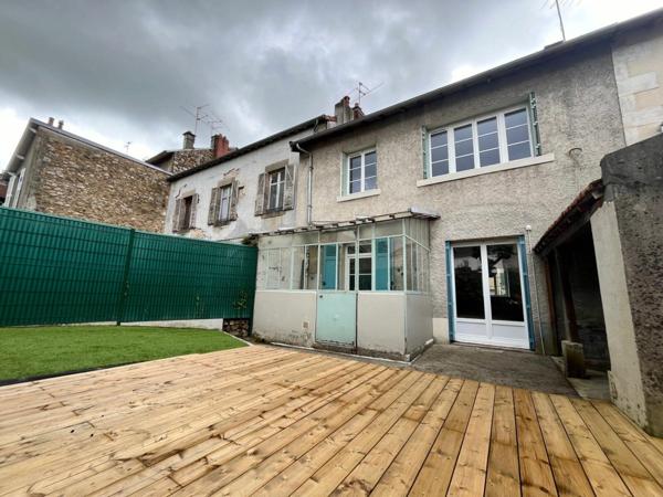 Maison à louer    4 pièces • 119 m2    Limoges