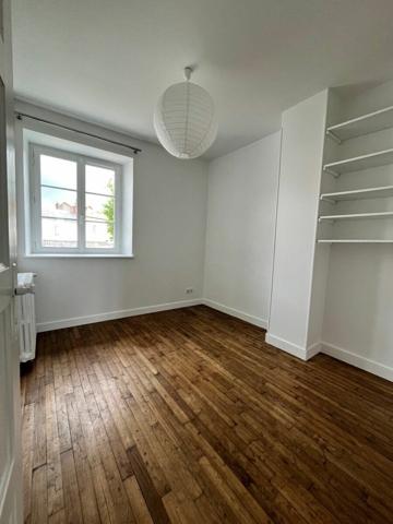 Maison à louer    4 pièces • 119 m2    Limoges