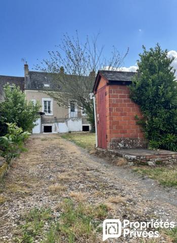 Maison 4 chambres de 123.5 M2 , MEHUN SUR YEVRE