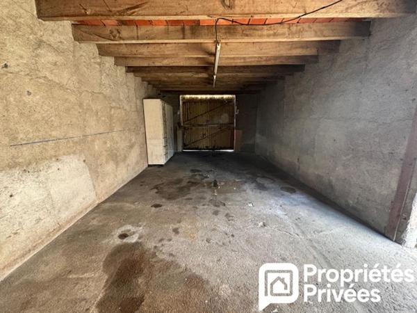 Maison 4 chambres de 123.5 M2 , MEHUN SUR YEVRE