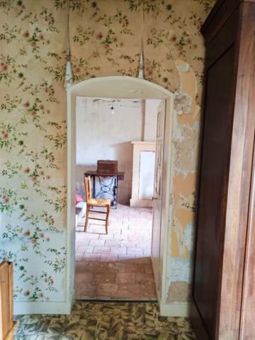 Maison de pays Yzeures Sur Creuse 3 pièces grange et terrain
