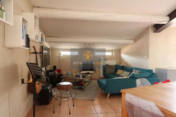 Location                                                      Appartement
                        
                     4 pièces                      94 m2                     à Apt