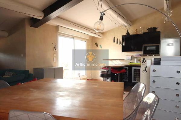 Location                                                      Appartement
                        
                     4 pièces                      94 m2                     à Apt