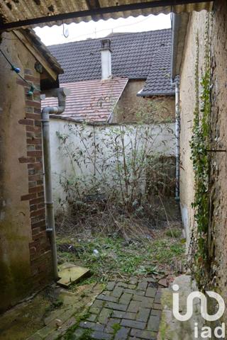 Maison à vendre 6 pièces 119 m² Fontaines