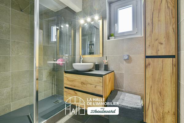 Appartement
         3 pièces
        - 65 m² Exclusivité 129 000 € *