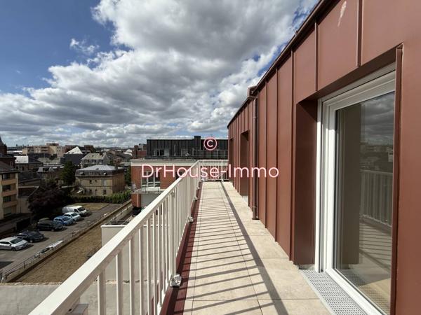 Appartement à louer 3 pièces de 84 m²