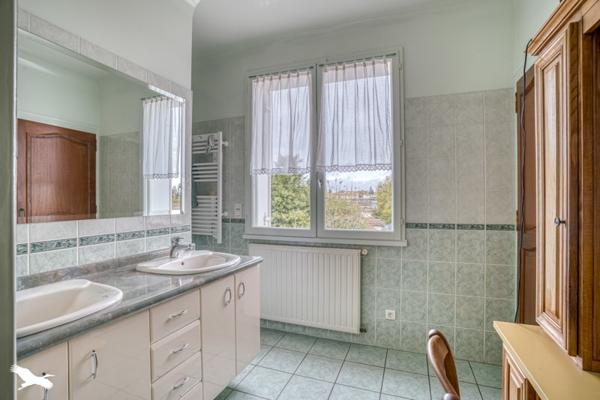 Maison à vendre |  Bergerac |  7 pièces | 178 m²