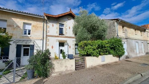 Maison à vendre |  Saint-Médard-de-Guizières |  5 pièces | 154 m²
