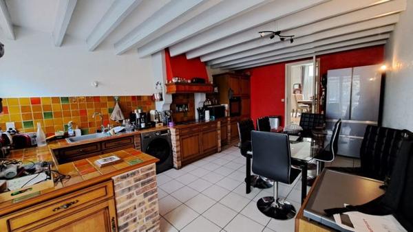 Maison à vendre |  Saint-Médard-de-Guizières |  5 pièces | 154 m²