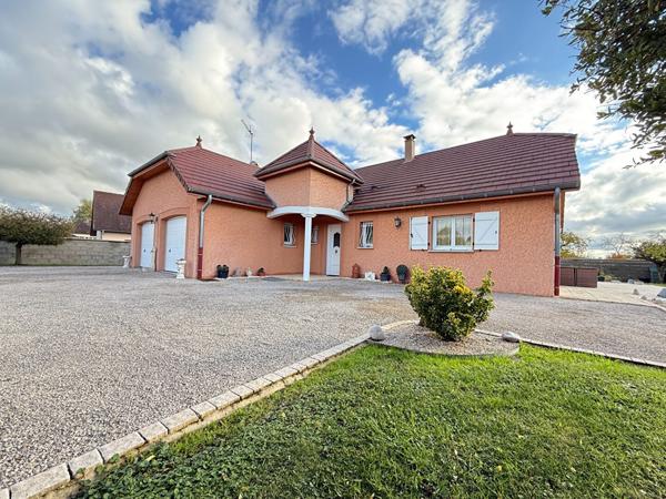 Maison / 4 pièces / 3 chambres / 106 m²