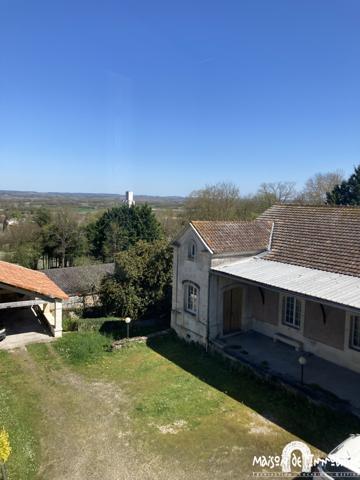 Location Appartement 3 Pièces - 58m² - parking - Centre-ville d'ARCHIAC