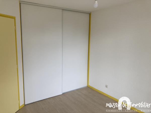 Location Appartement 3 Pièces - 58m² - parking - Centre-ville d'ARCHIAC