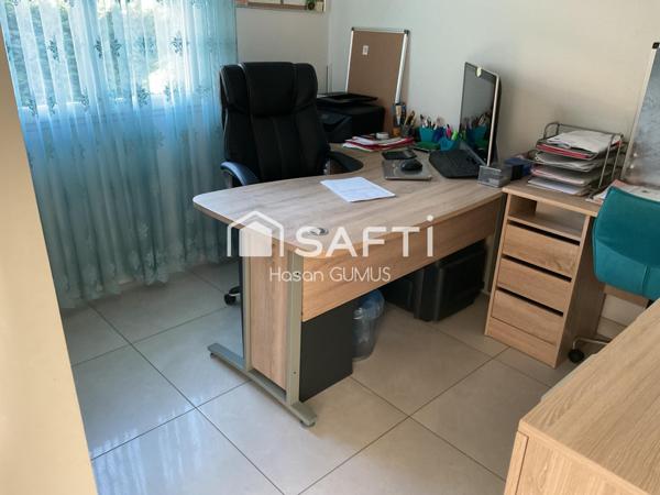 Maison, prête à emménager , il ne manque que vous!