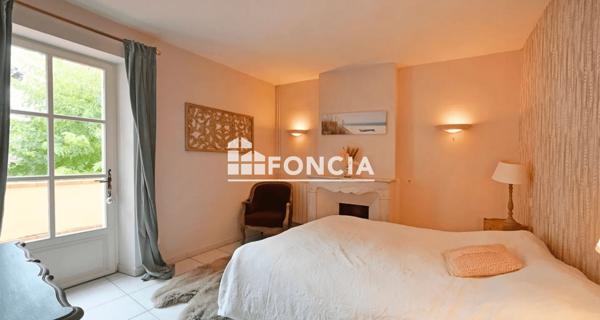 À vendre Maison 7 pièces 187 m² - Avignon 84000