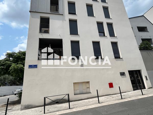 Location Appartement 2 pièces 43.45 m² - RUE DELBOS RUE OUAGADOUGOU Bordeaux 33300