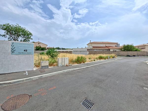 Perpignan Terrain constructible 3 faces de 327m2