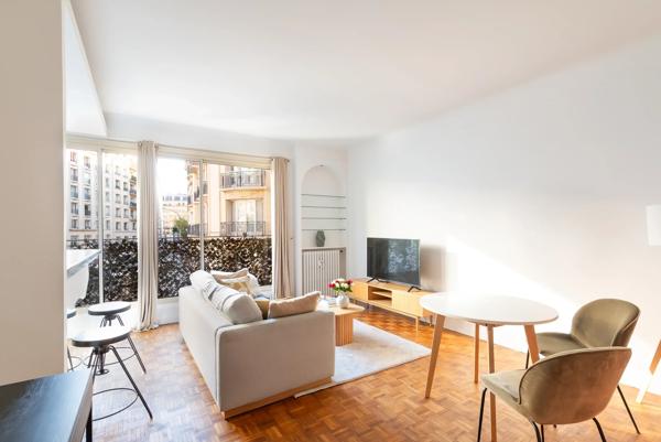 Appartement Paris 16 e - PASSY / TOUR