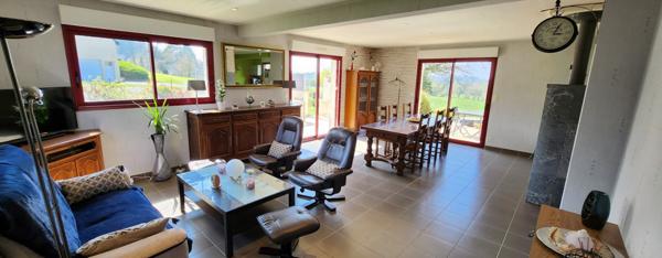 À Vendre  Maison Familiale sans Travaux à Plaintel, Proche Centre-Bourg