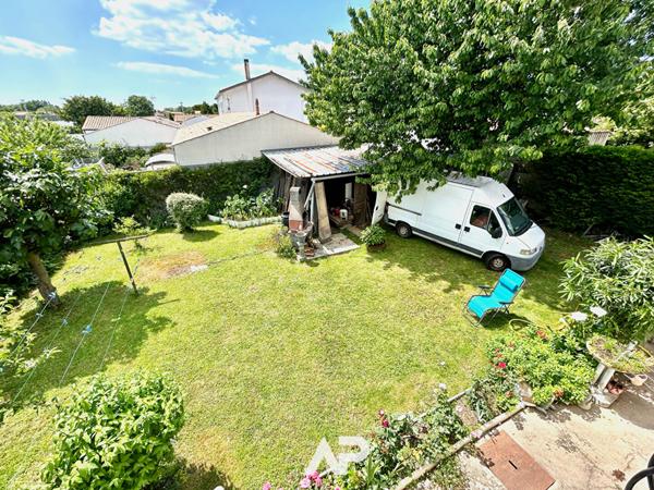 Maison indépendante - Beau Potentiel - 3 chambres - PÉRIGNY €409 500 ** - Référence MR582D2