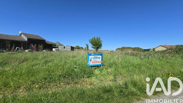 Terrain à vendre 1 585 m² Valence-en-Poitou
