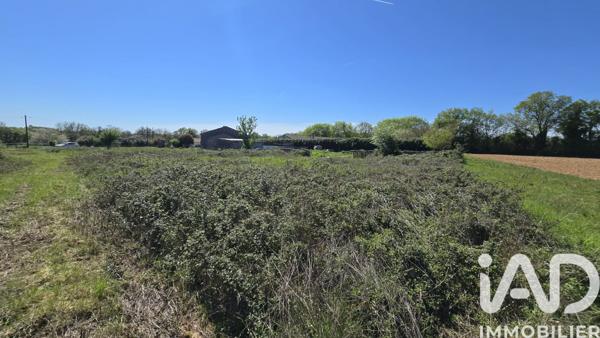 Terrain à vendre 1 585 m² Valence-en-Poitou