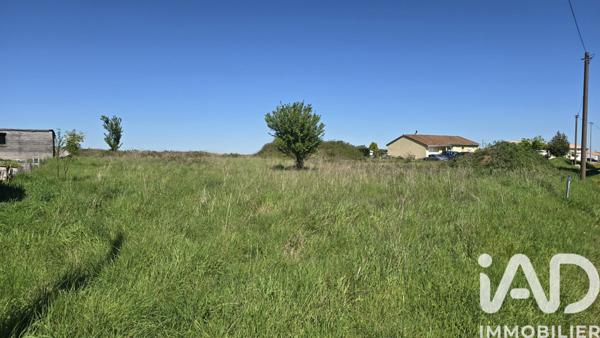 Terrain à vendre 1 585 m² Valence-en-Poitou