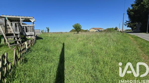 Terrain à vendre 1 585 m² Valence-en-Poitou