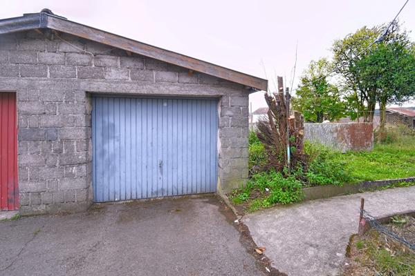 IDÉAL INVESTISSEURS – ENSEMBLE IMMOBILIER + 7 GARAGES À MONT-SAINT-MARTIN