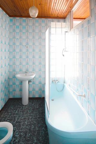 IDÉAL INVESTISSEURS – ENSEMBLE IMMOBILIER + 7 GARAGES À MONT-SAINT-MARTIN