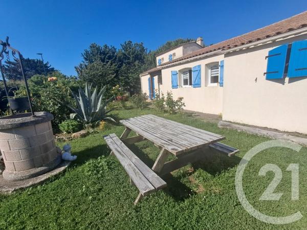 Maison à vendre  5 pièces - 98,65 m 2   TALMONT ST HILAIRE  - 85