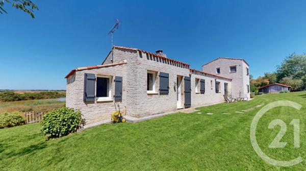 Maison à vendre  5 pièces - 98,65 m 2   TALMONT ST HILAIRE  - 85