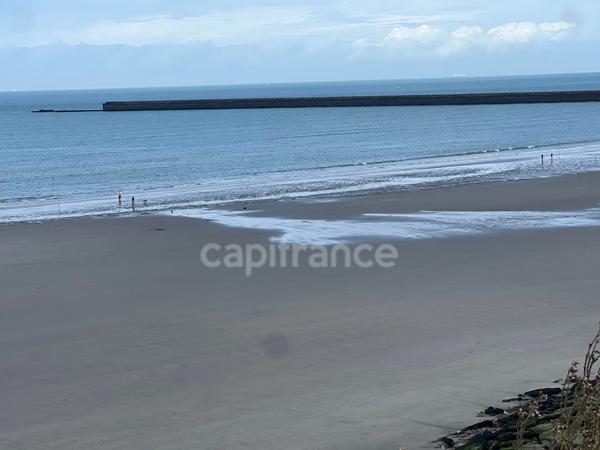 À VENDRE MAISON SEMI-INDIVIDUELLE - BOULOGNE SUR MER - VUE MER EXCEPTIONNELLE - 7 PIECES - JARDIN CLOS