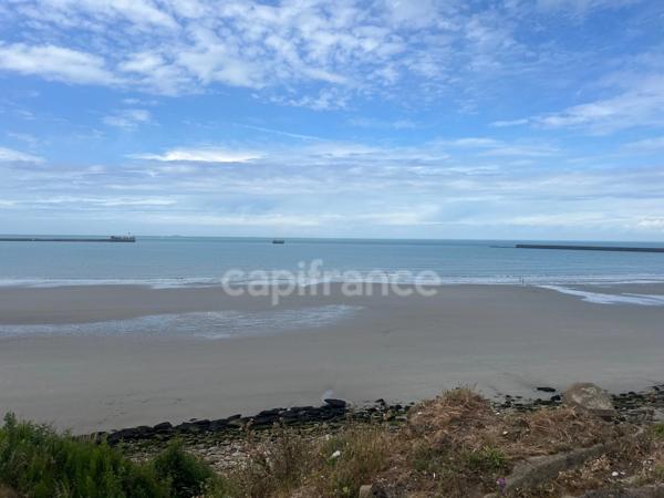 À VENDRE MAISON SEMI-INDIVIDUELLE - BOULOGNE SUR MER - VUE MER EXCEPTIONNELLE - 7 PIECES - JARDIN CLOS