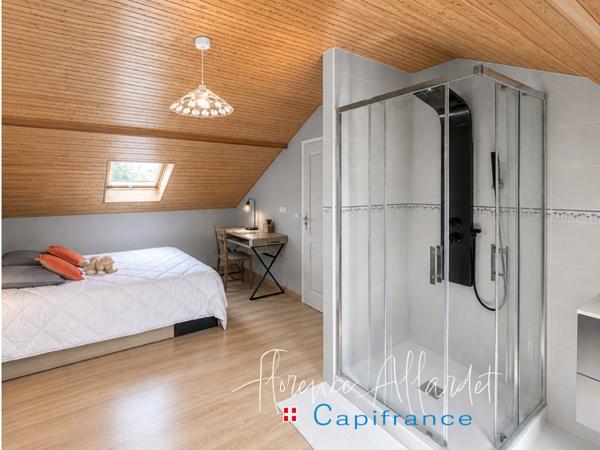 Superbe propriété familiale 5 pièces aux prestations soignées-Terrain 800m2 piscinable- AIX LES BAINS (73)