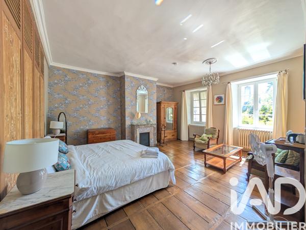 Maison à vendre 11 pièces 370 m² Saint-Yrieix-la-Perche