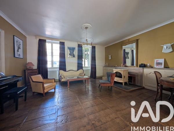 Maison à vendre 11 pièces 370 m² Saint-Yrieix-la-Perche
