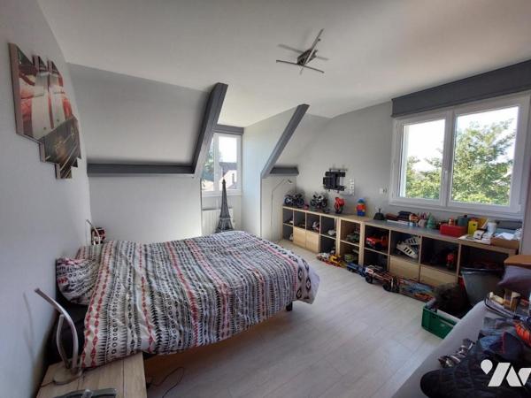 Saint Denis en Val - Séjour de 50m² - Terrain de 2841 m²
