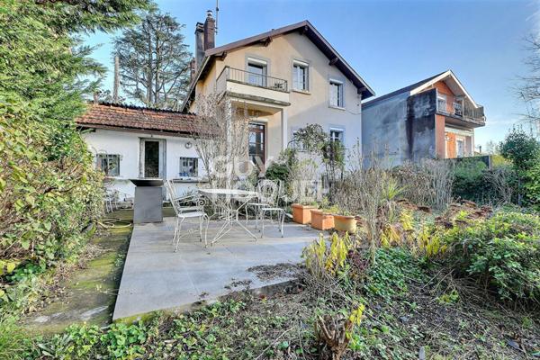 Exclusivité : Maison T4 de 120 m² aux Essarts - Bron (69500)