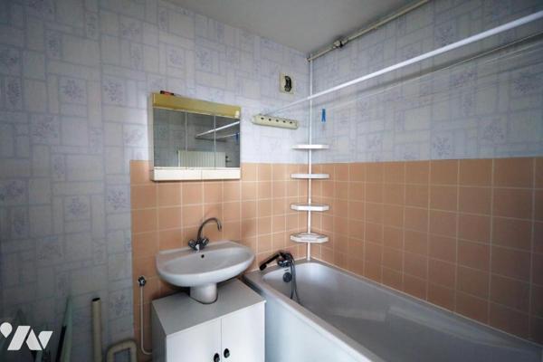 APPARTEMENT TYPE 2 PROCHE CENTRE VILLE